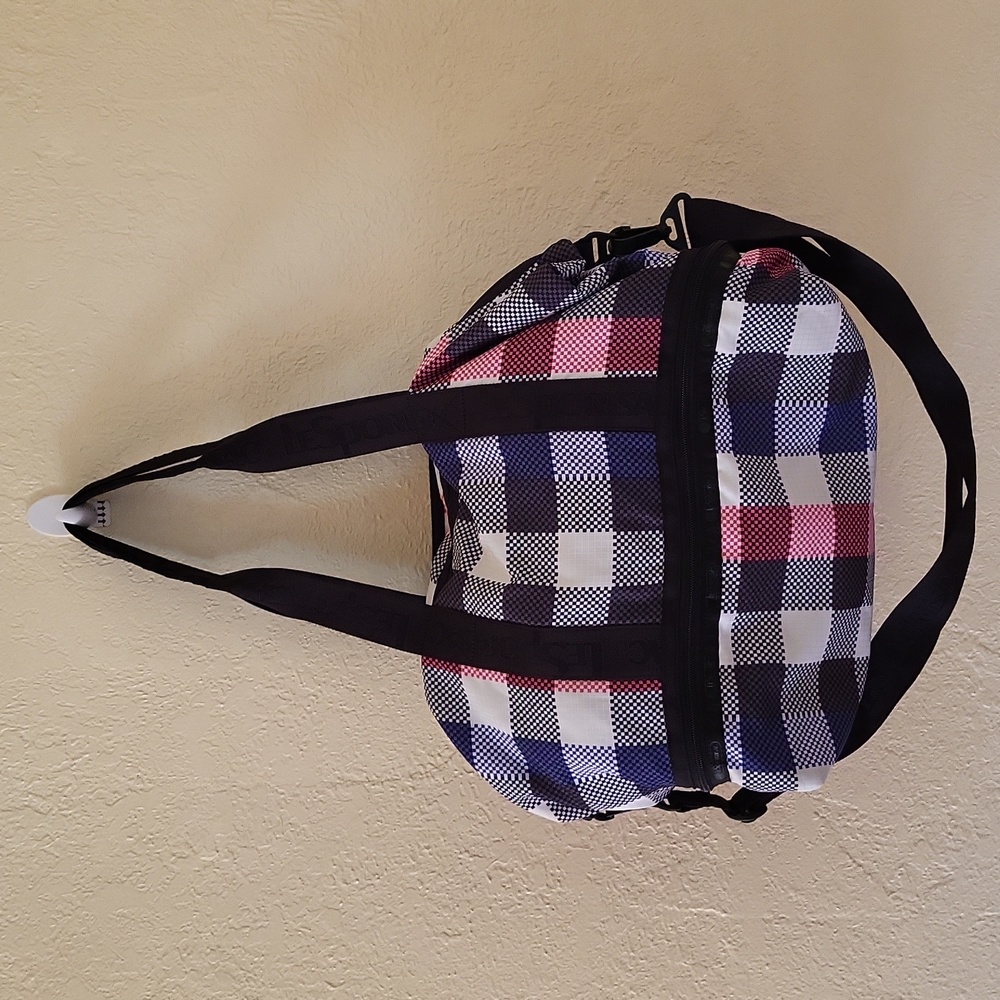 Lesportsac Plaid Medium Deluxe Weekender